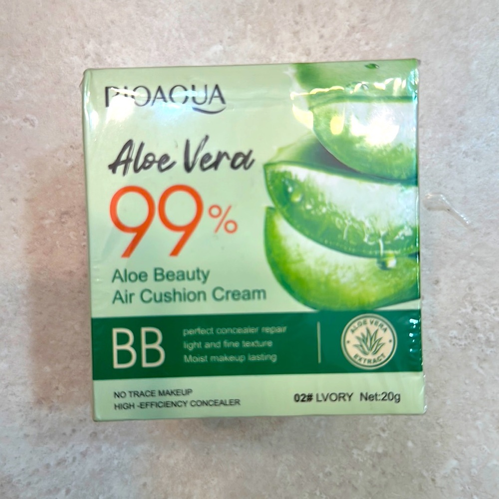 $10 DEAL‼️Bioaoua ALOE BB cream (lvory color)